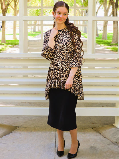 Classy Leopard Hi-Low Top