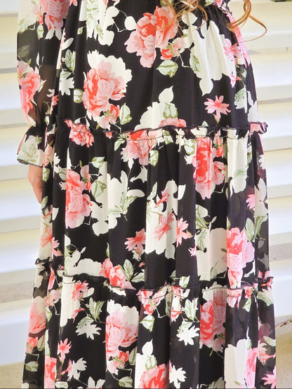 Elegant Floral Maxi Dress in Black